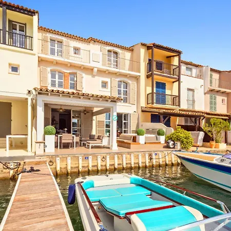 D'exception Avec Et Amarrage Prive A Port * Grimaud