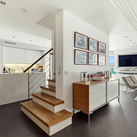 Villa D'exception Avec Et Amarrage Prive A Port Grimaud